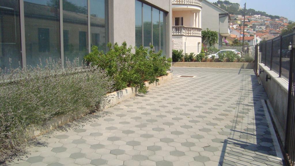 Apartments Ella Šibenik Cameră foto