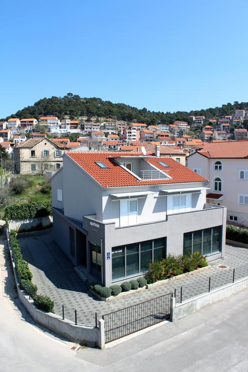 Apartments Ella Šibenik Cameră foto